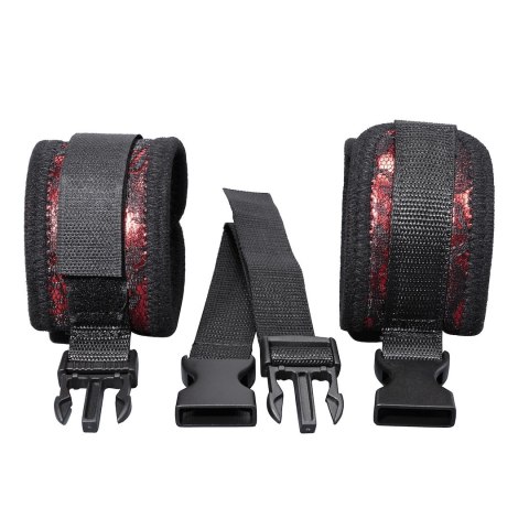 KAJDANKI NA RĘCE WYKONANE Z MIĘKKIEGO MATERIAŁU EROSPACE WILD PLAY C16